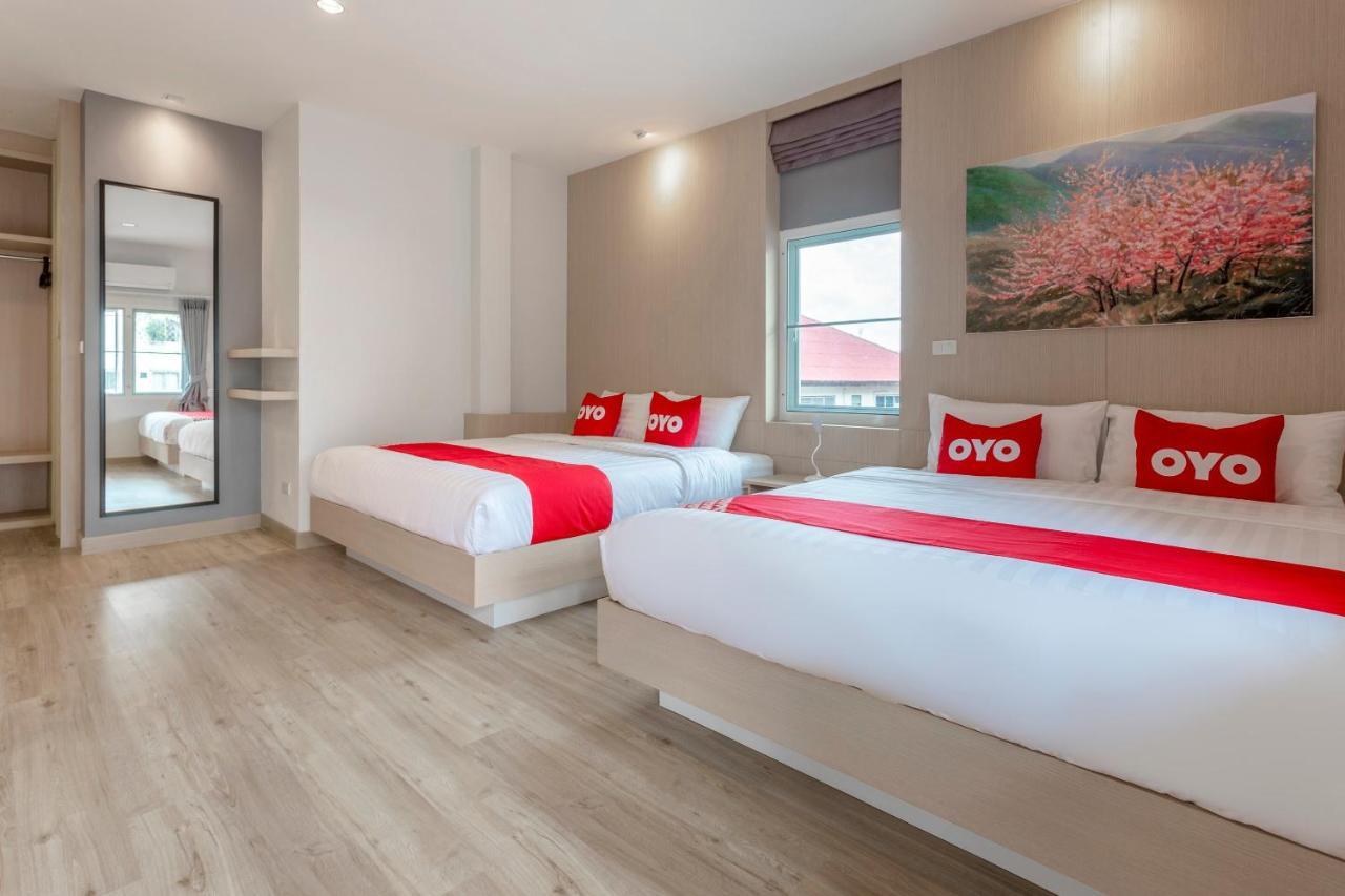 Oyo 1053 Bloom Guest House Chiang Mai Esterno foto