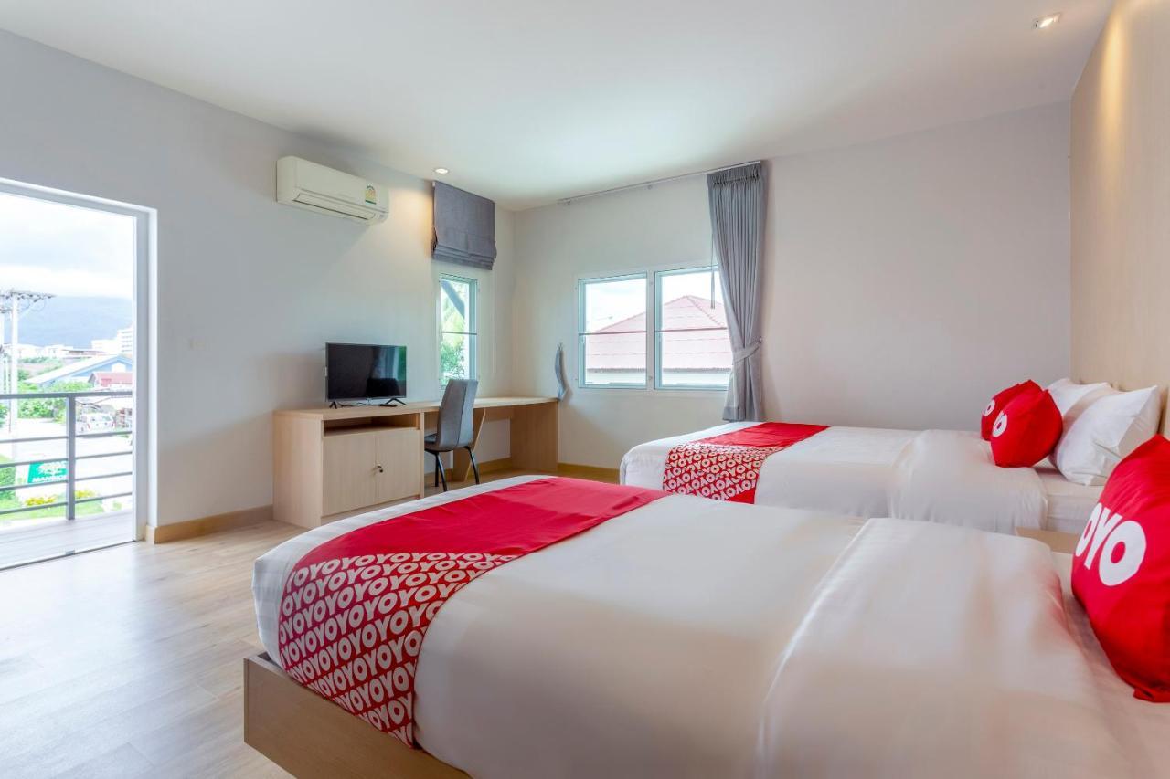 Oyo 1053 Bloom Guest House Chiang Mai Esterno foto