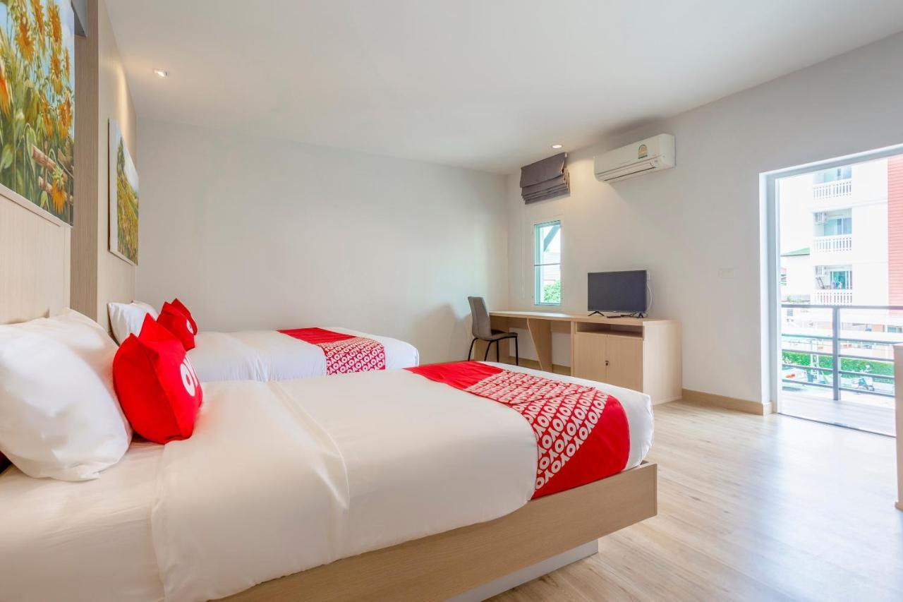 Oyo 1053 Bloom Guest House Chiang Mai Esterno foto