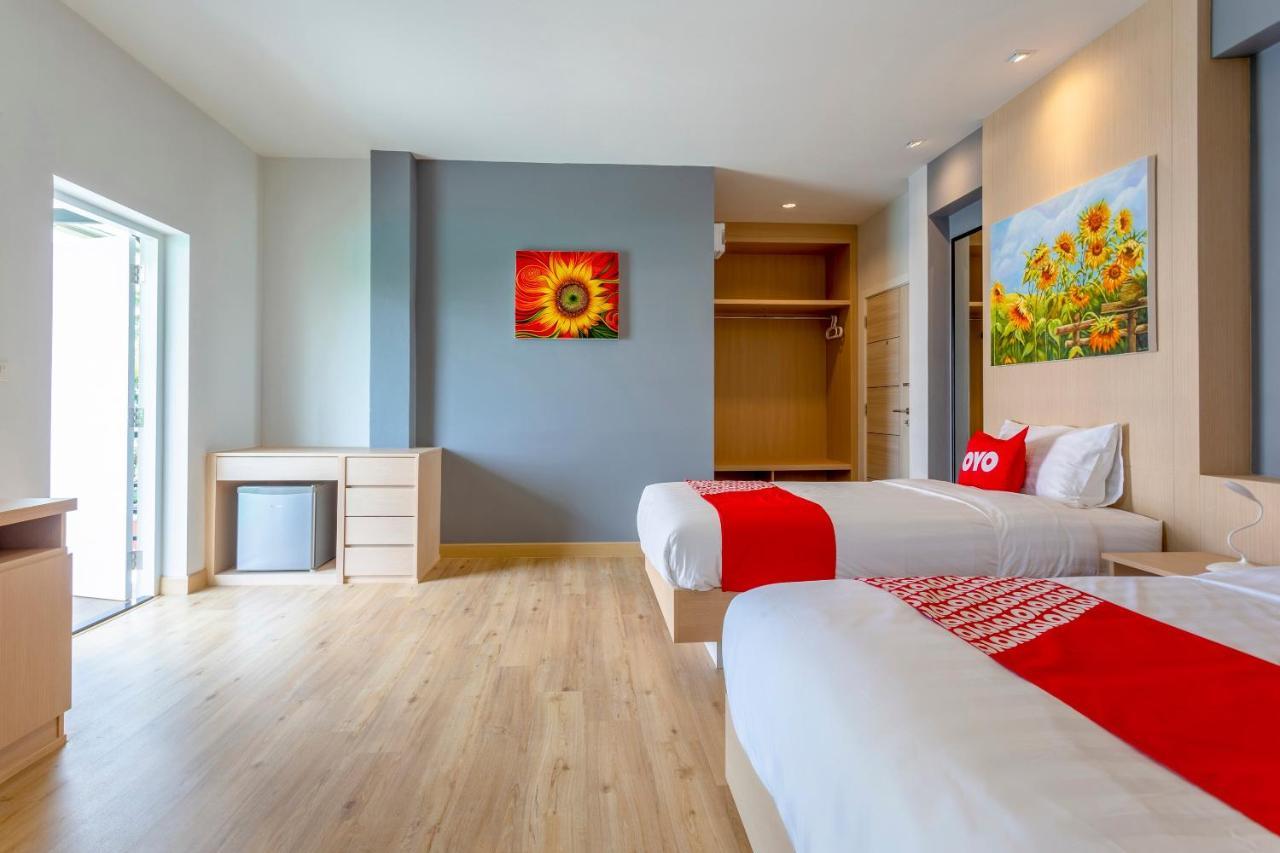 Oyo 1053 Bloom Guest House Chiang Mai Esterno foto