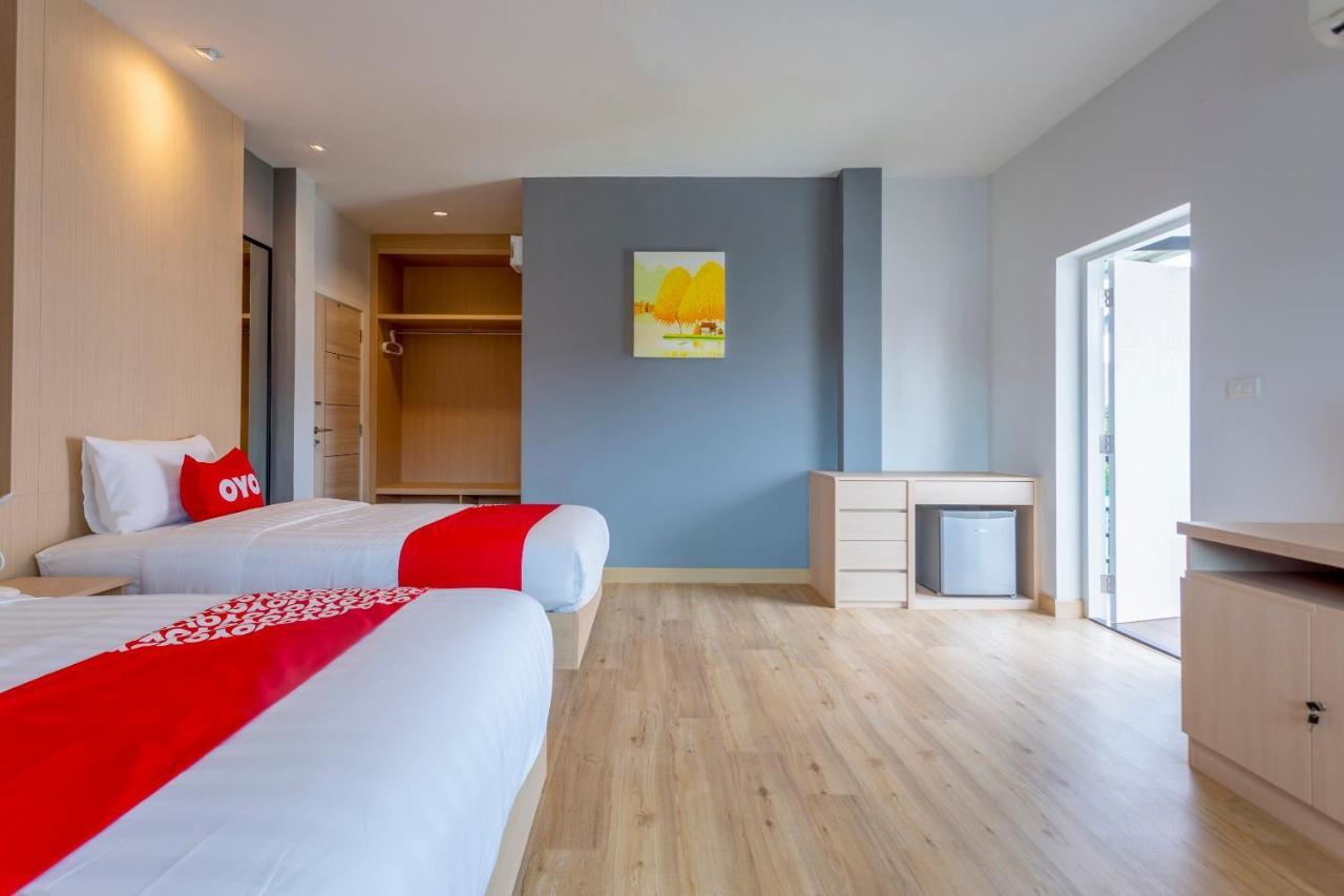Oyo 1053 Bloom Guest House Chiang Mai Esterno foto
