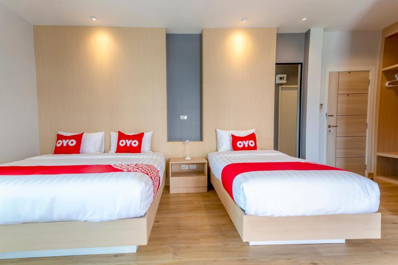 Oyo 1053 Bloom Guest House Chiang Mai Esterno foto