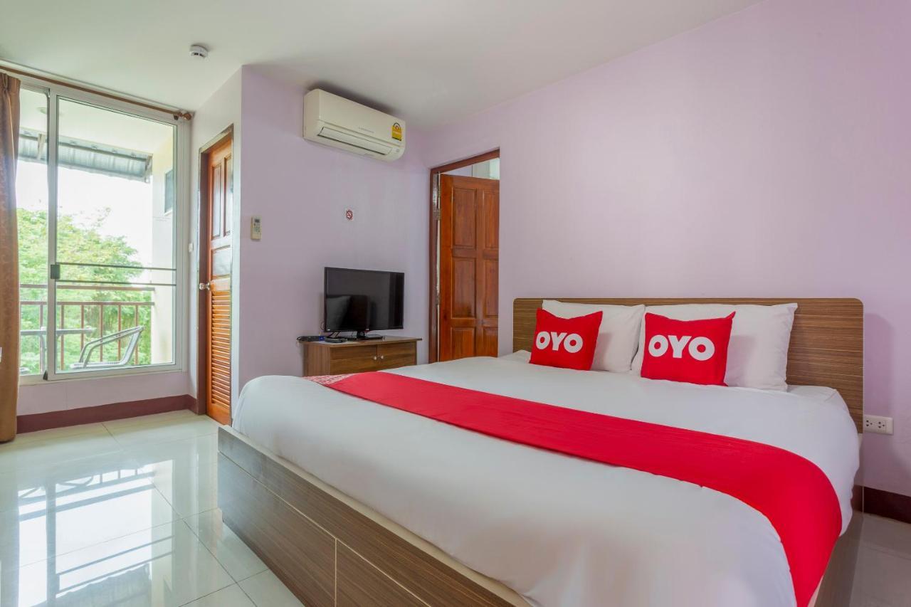 Oyo 1053 Bloom Guest House Chiang Mai Esterno foto