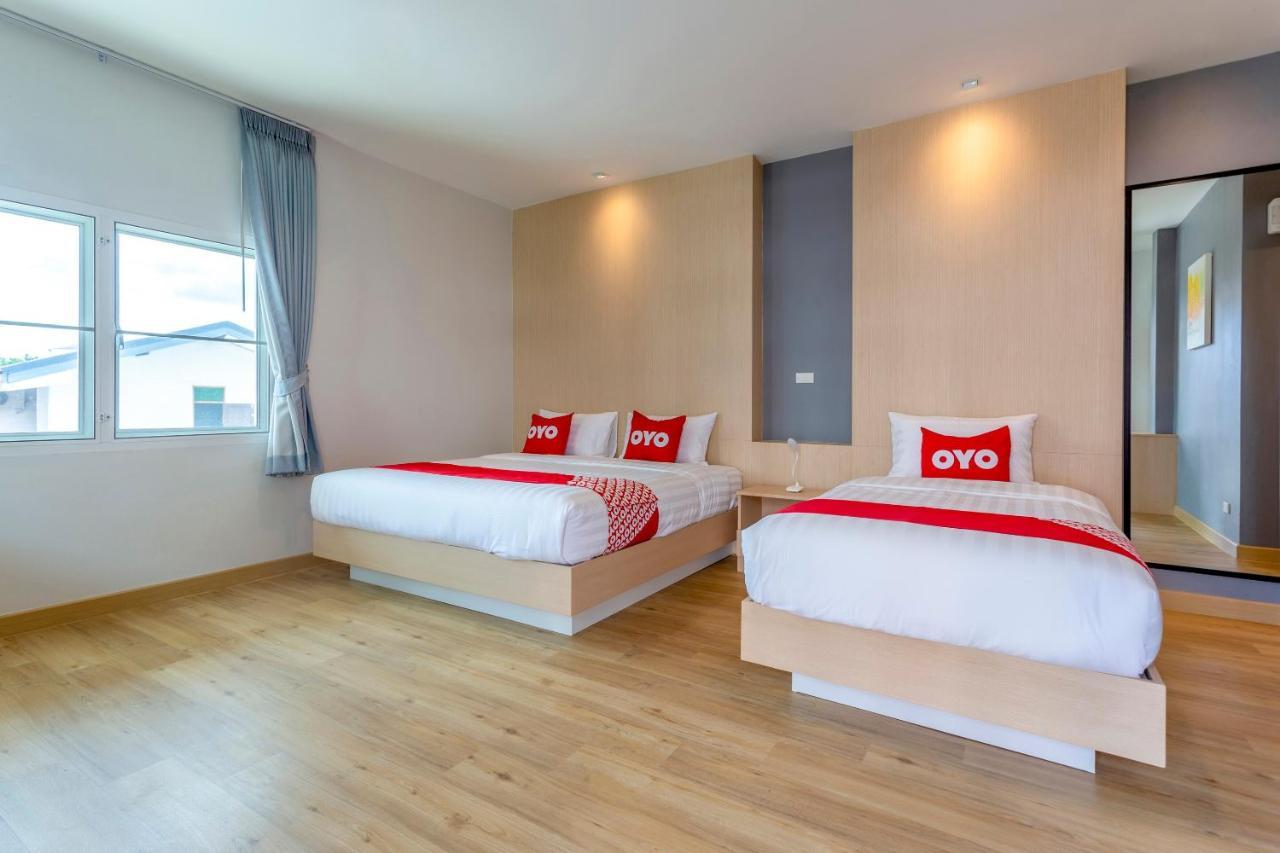 Oyo 1053 Bloom Guest House Chiang Mai Esterno foto