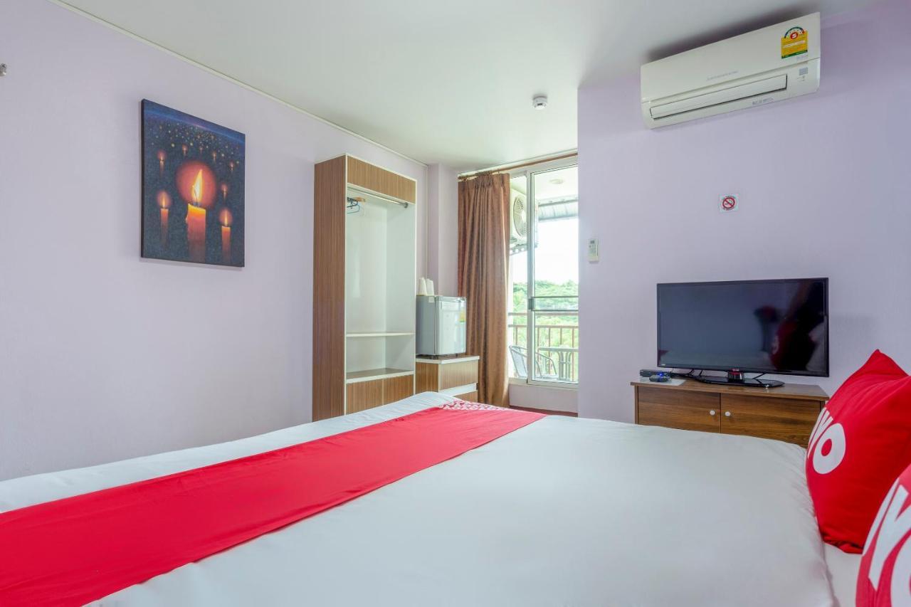 Oyo 1053 Bloom Guest House Chiang Mai Esterno foto